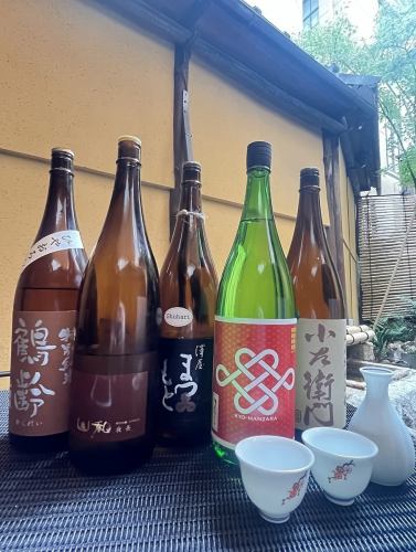 厳選した日本酒を多数取り揃えています。