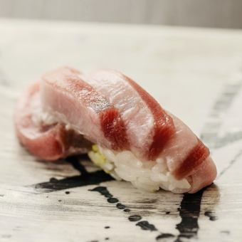 お寿司屋さんのちょっと贅沢コース【カウンター推奨】