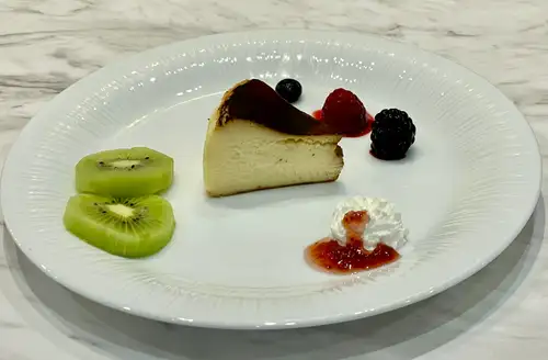 濃厚バスクチーズケーキ