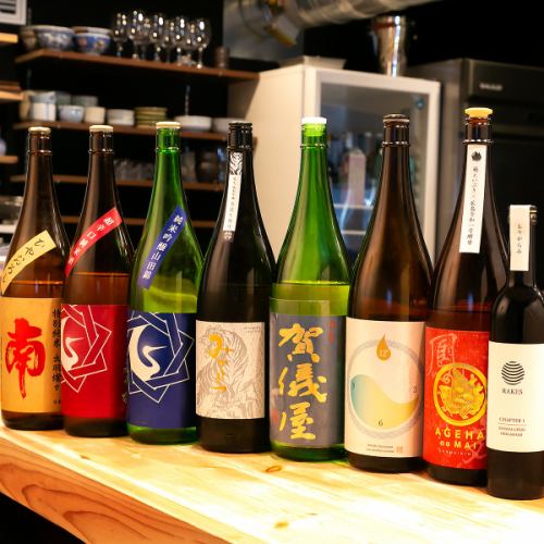 定番と季節酒を取り揃え