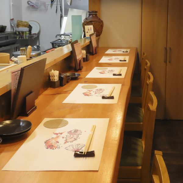 京成千葉線千葉中央駅東口より徒歩約3分とアクセス抜群。広々としたカウンター席とゆったり寛げるテーブル席。赤シャリと新鮮なネタ、さらに豊富なドリンクをお楽しみいただけるお店です♪是非お気軽にお越しください！