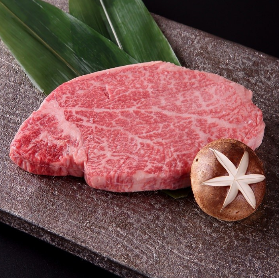 [Appearance of the Queen] Specially selected "Queen of Meat" Wagyu Chateaubriand at a reasonable price ⇒ 5280 yen