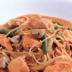 【秋季限定】鮭魚蘑菇番茄奶油意麵