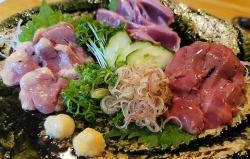 肝刺し三点盛