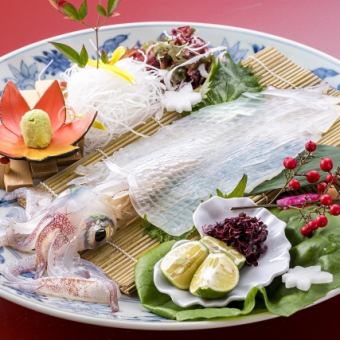 ●Live squid course●Live squid delivered directly from Yobuko, specialty!! Meat sushi, etc.♪ (hot pot included) 7000→6500 yen [2 hours all-you-can-drink included]