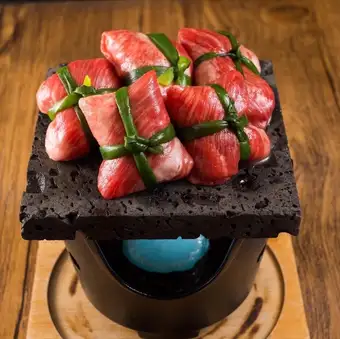 12/18~1/3まで●年末特別コース(鍋なし)活造り2種/巻き串など…8000円【2時間飲み放題付】