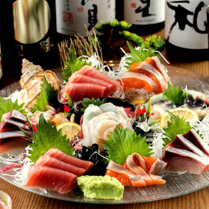 We offer seasonal fresh seafood sent directly from fishing ports near Miyagi prefecture.