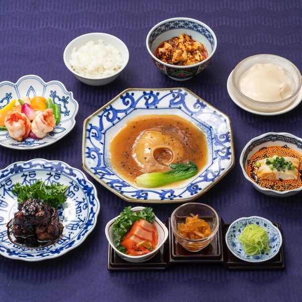 四川飯店王道が味わえる！特選コース