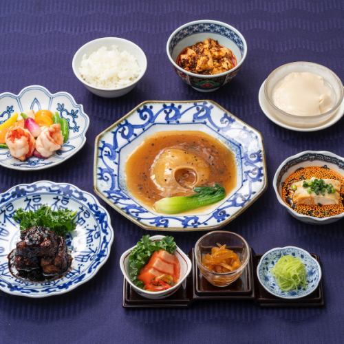 四川飯店王道が味わえる！特選コース