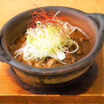 Soft stewed beef tendon