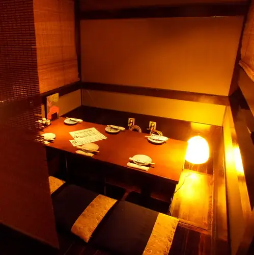 提供各种私人包间的居酒屋