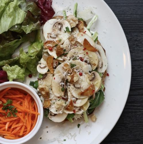 Mushroom and sour cream tartine