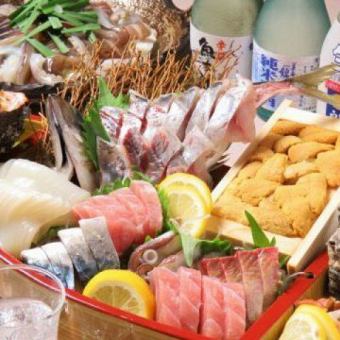 魚太郎名物〔箱ウニ付豪華船盛り9種〕＋[イカの豪快漁師焼き]コース2.5h飲み放付全10品6000円