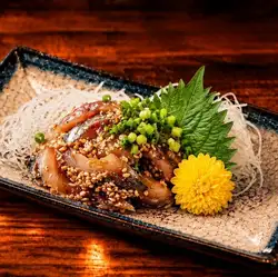 りゅうきゅう(鮮魚のごま醤油和え)