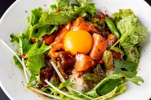Ahi poke bowl