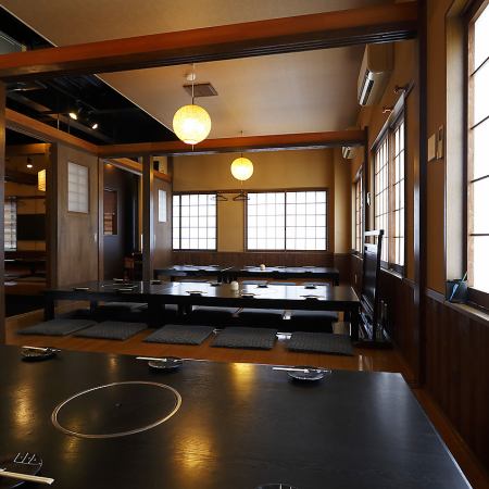 The 1st floor is a private room with a moat kotatsu, suitable for memorial services.Suitable for 10 to 30 people.You can change the size of the room according to the number of people!