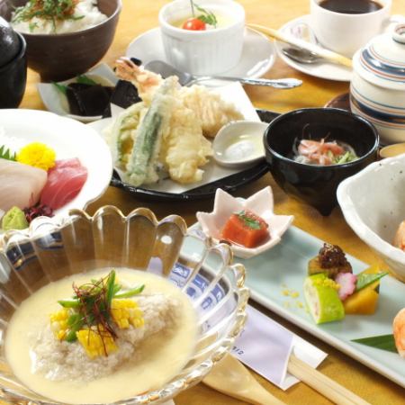 Weekday limited mini-kaiseki course◇4,000 yen◇For weddings, reunions, auspicious events, and memorial services [private room + free transportation]