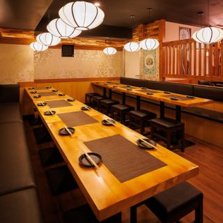 {For 15-20 people} ◆ Please come to our restaurant for large groups! Our seats are spacious and comfortable, making them perfect for various banquets. We offer a course with all-you-can-drink options, perfect for banquets. Enjoy our specialty dishes in a special space.