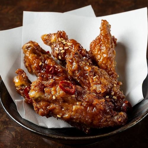 『冷やし手羽中』はぜひご賞味いただきたい自慢の逸品♪