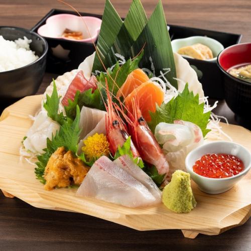 生魚片套餐 1,100日圓（含稅）
