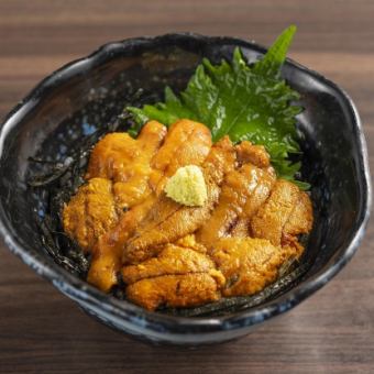 雲丹丼