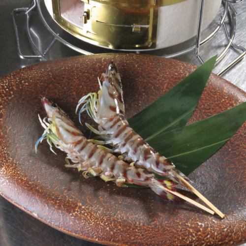 Tiger prawn (grilled or sashimi)