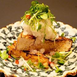 Charcoal grilled deep-fried tofu with grated shiso leaves