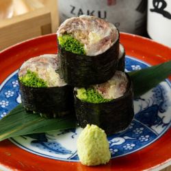 Sardine rolls with condiments