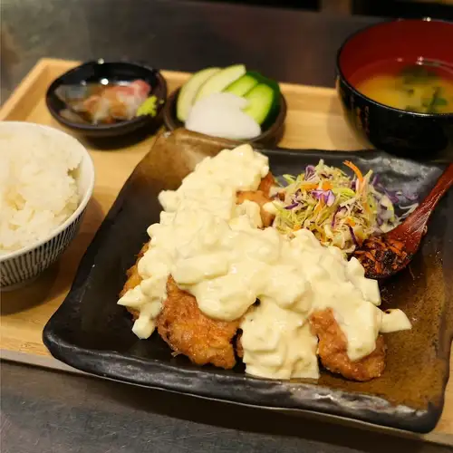 しっとり柔らかチキン南蛮定食(5個)