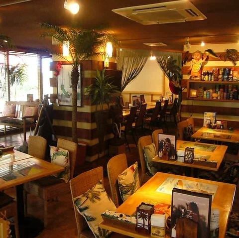 Enjoy authentic Hawaiian cuisine in a casual atmosphere♪