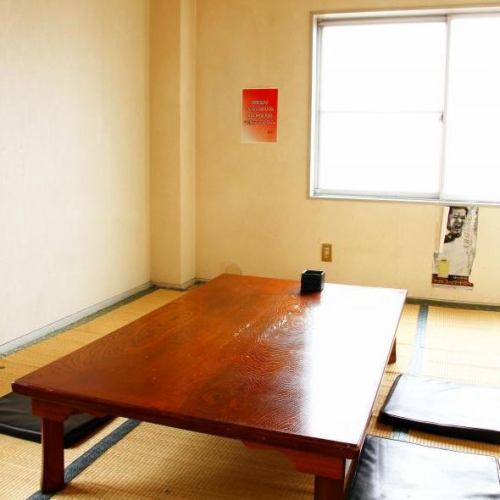最大10名様までの個室です。