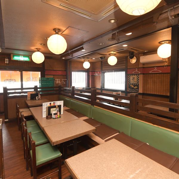 【最大40名様までのご宴会も可能◎】大規模なご宴会が可能な大部屋をご用意しております！団体様のご利用も大歓迎！広々とした店内でレイアウトの変更も可能ですので様々なシーンにてご利用しやすく、各種ご宴会も承っておりますのでお気軽に人数、予算などお気軽にお問い合わせください。