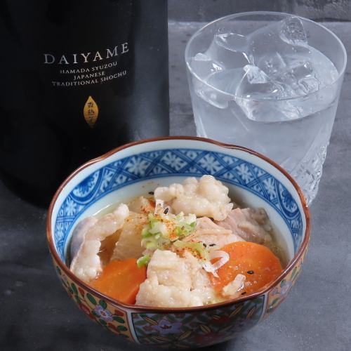 博多麹味噌のピリ辛牛もつ煮込み