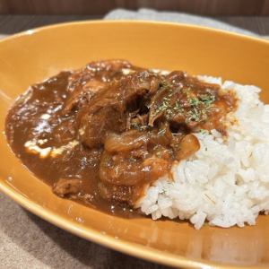 今日咖哩飯或日式咖哩飯套餐