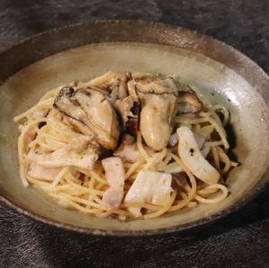 牡蠣のクリームパスタ