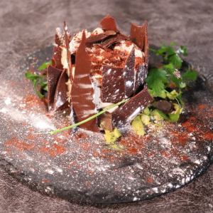 自家製ロールケーキ