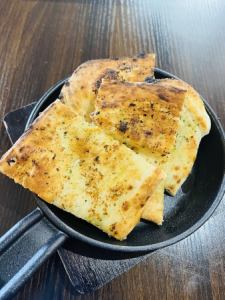 Chewy Garlic Toast