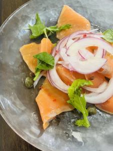 Smoked salmon carpaccio