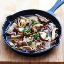 4種キノコのアヒージョ