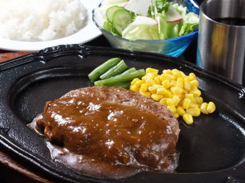 Popular hamburger steak set