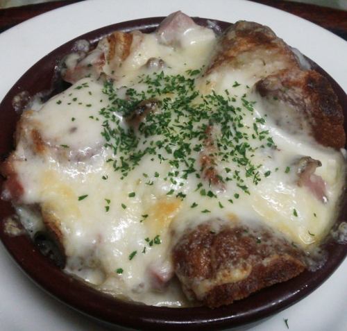 揚げパングラタン