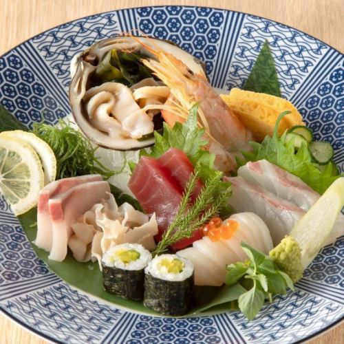 Assortment of 6 kinds of sashimi