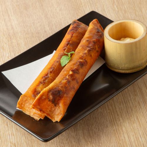 Pork kimchi cheese spring rolls (2 rolls)