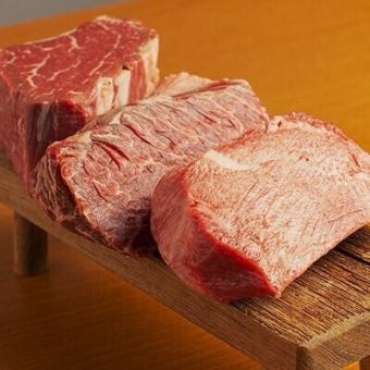 【90分飲み放題付き☆】≪13品≫記念日や誕生日にオススメ！名物コース　10,000円（税込）