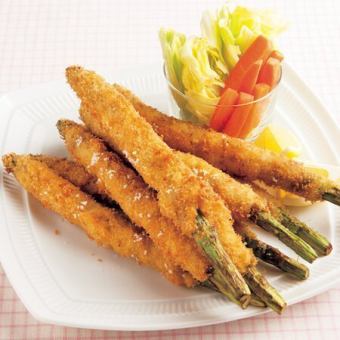 Fried asparagus