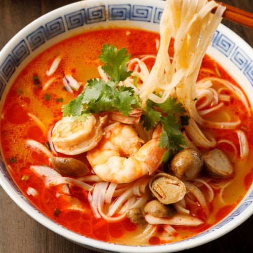[Tom Yum Ramen] Tom Yum Kung * The photo is for illustrative purposes only.