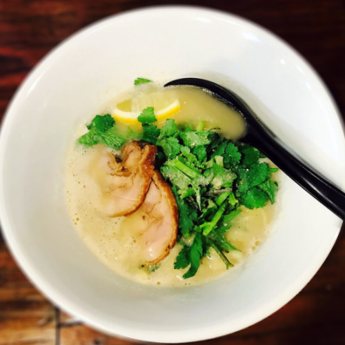 Chicken broth and coriander soba