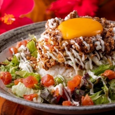[Okinawa Cuisine Course] 11 dishes + 2 hours all-you-can-drink (draft beer included) 4,400 yen