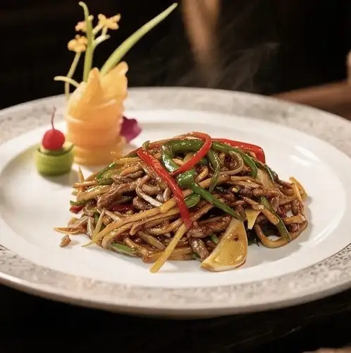 Beef and bell pepper stir-fry