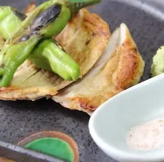 信州米豚の焼物~岩塩と山葵で~